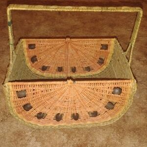 Artisan Woven Basket with Handle - Earthy Tones